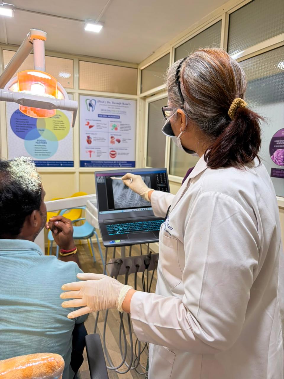 Digital dental imaging consultation with an oral and maxillofacial surgeon in Madgaon