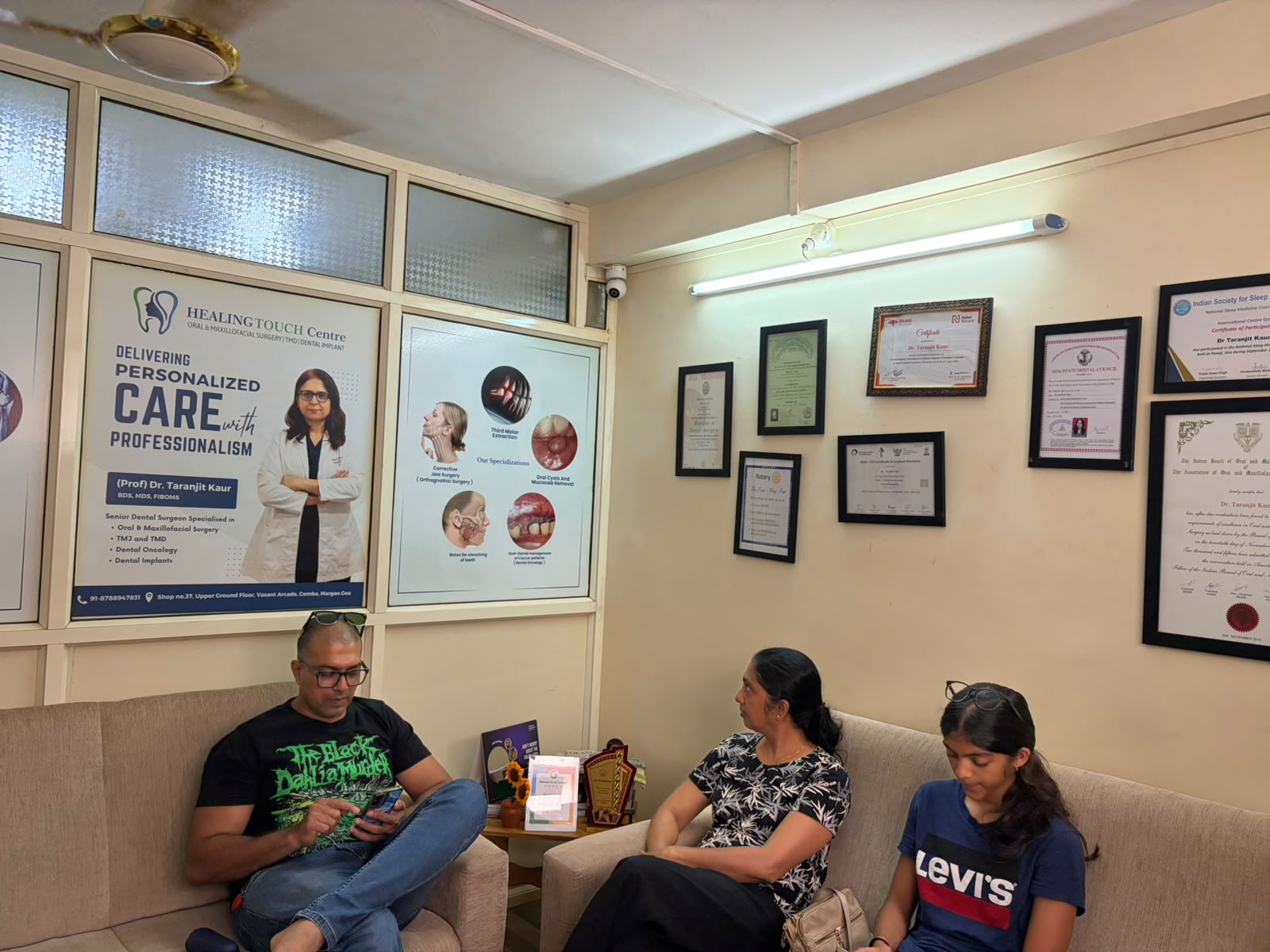 Reception and waiting area at Healing Touch Centre, Madgaon